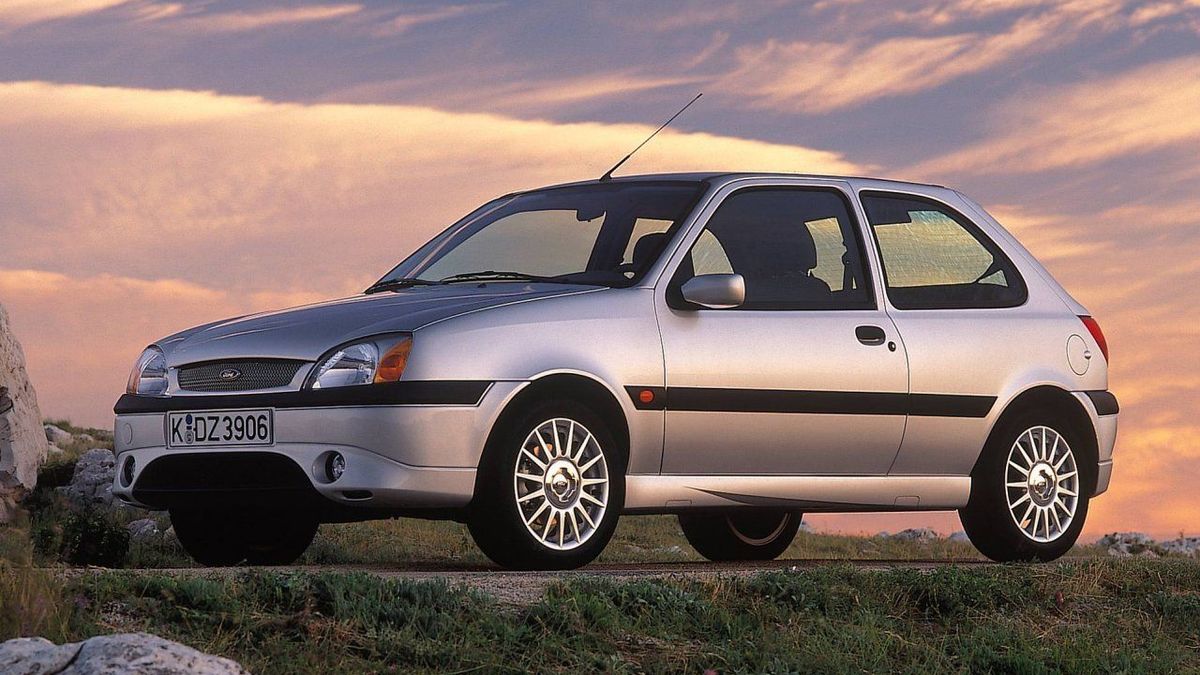 Ford Fiesta Sport ukazuje, že vysoký výkon fakt nepotřebujete. Je to nejlepší neznámý hot-hatch